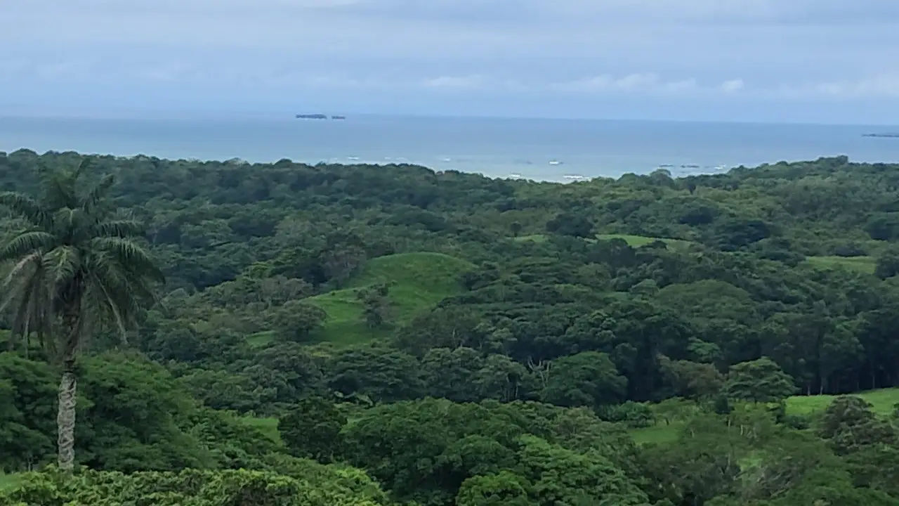 Frente al Mar en Pedasí